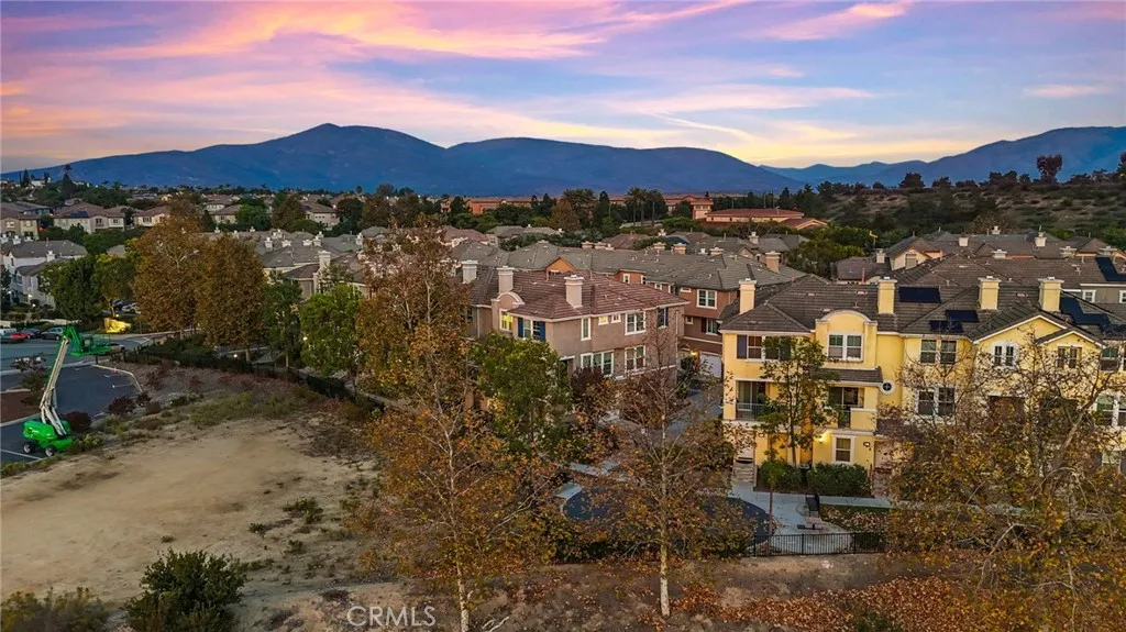 Photo #37: SW25251421 Listing: Photo #37