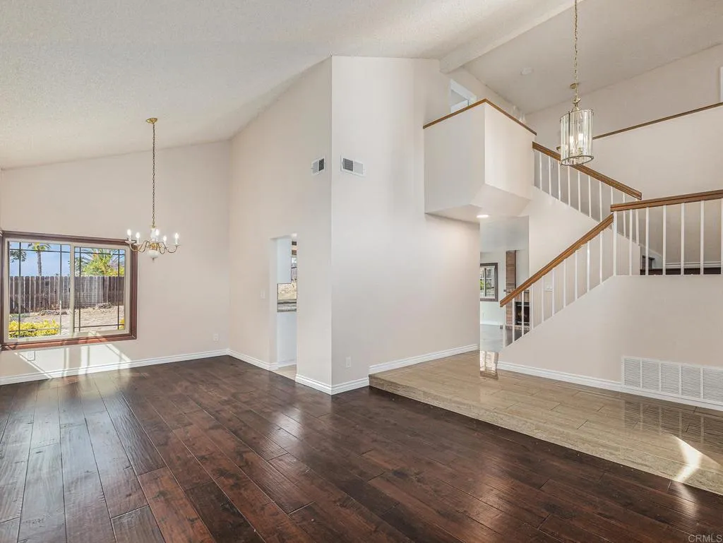 https://cdn.realtyfeed.com/cdn/127/306581054/caf0468de868874a416ad8507ecb8e8c.webp