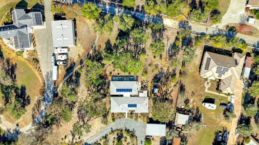 https://cdn.realtyfeed.com/cdn/127/306581111/baadb6a626913b9c871f4504c229492c.webp