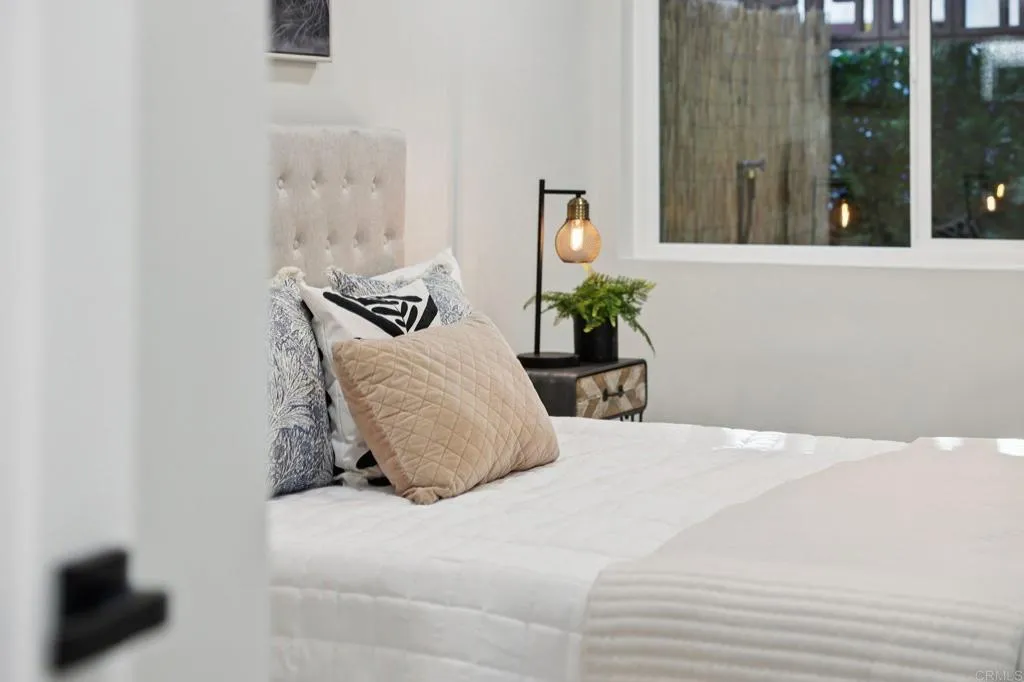 https://cdn.realtyfeed.com/cdn/127/306581118/0e7bddb9cc611f44c76d6c37fc1b0084.webp