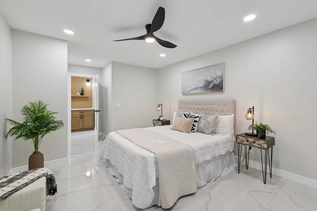https://cdn.realtyfeed.com/cdn/127/306581118/70fec53ce36e52d7b55762e7f4657c7e.webp
