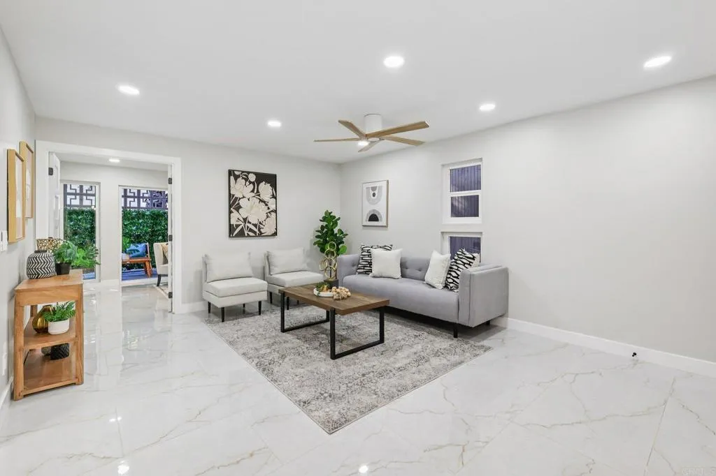 https://cdn.realtyfeed.com/cdn/127/306581118/7b3aa7085a9cc5fc8f2166498823b4a3.webp