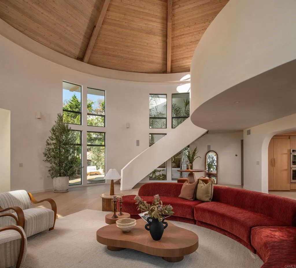 https://cdn.realtyfeed.com/cdn/127/306581126/200858558c922c15b3fd6e3aa023f1c4.webp