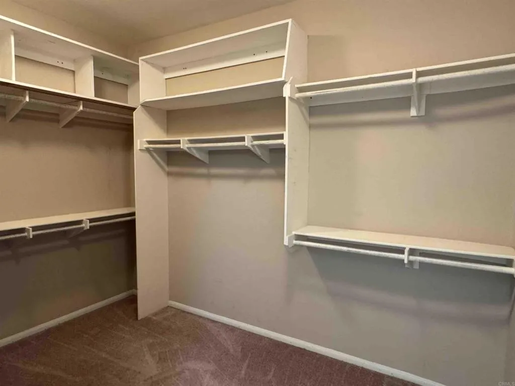 https://cdn.realtyfeed.com/cdn/127/306581166/4006a816b1b6132a8ac26eb48b99d2bb.webp