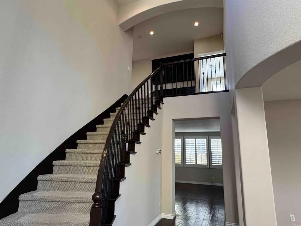 https://cdn.realtyfeed.com/cdn/127/306581166/63ad7bff57e2d6bf3ec88af6b3f3b241.webp