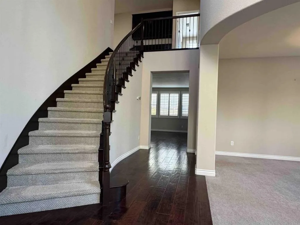 https://cdn.realtyfeed.com/cdn/127/306581166/691e69dc849e74b049298fcfdf6eff3c.webp