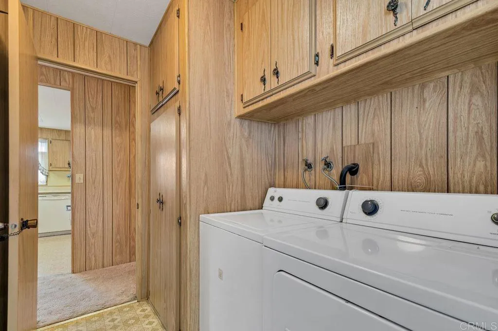 https://cdn.realtyfeed.com/cdn/127/306581210/6029c289d7becbcdef88cb56b0bbc7e4.webp