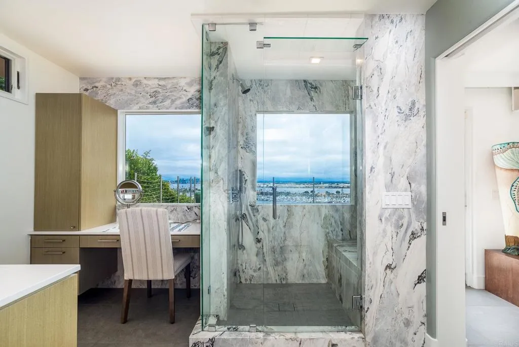 https://cdn.realtyfeed.com/cdn/127/306581246/3d19a7f78364c90cd29e4c09a5a45aab.webp