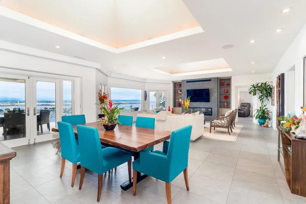 https://cdn.realtyfeed.com/cdn/127/306581246/c61dd9a1f8b672be194890e6456d72a2.webp