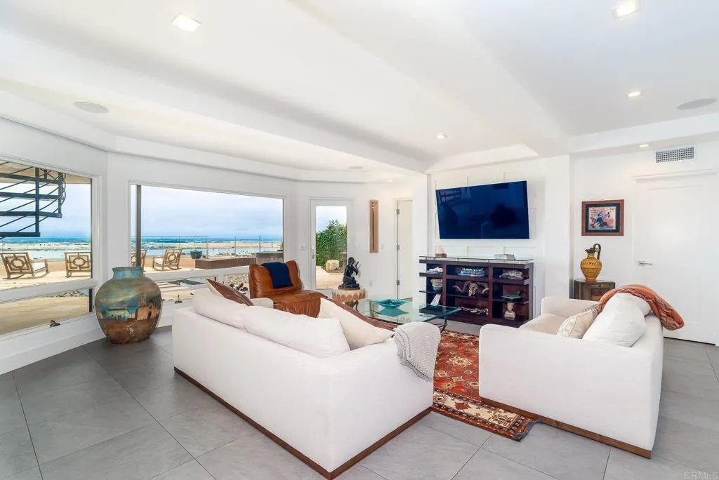 https://cdn.realtyfeed.com/cdn/127/306581246/de3749276435c573946946315dfe60d5.webp