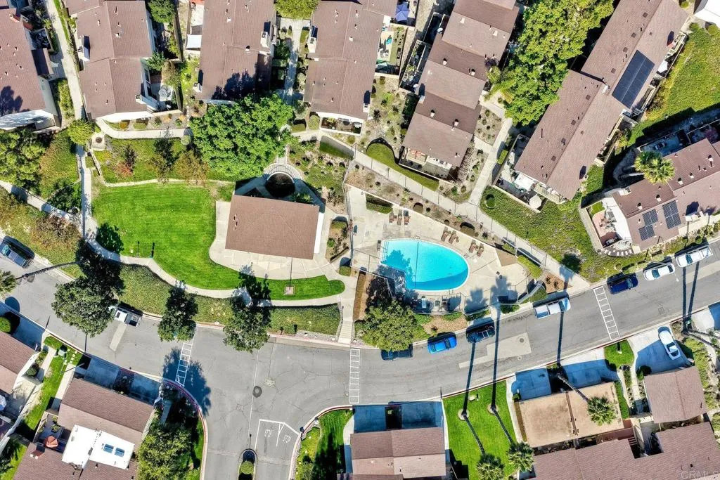 https://cdn.realtyfeed.com/cdn/127/306581317/0e814f30e76867e1b97221386fd36b52.webp