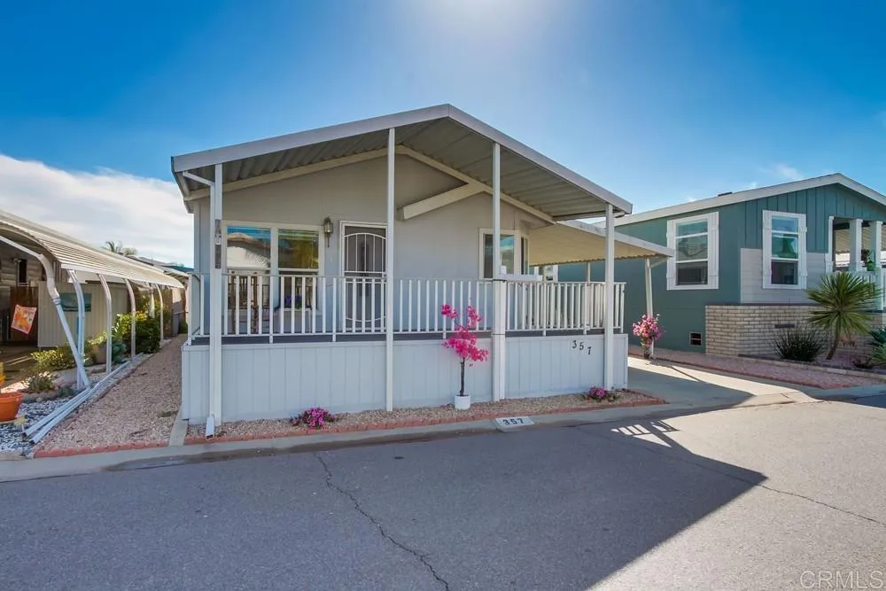 https://cdn.realtyfeed.com/cdn/127/306581410/0b65c12406b26110e7e8a422408d000a.webp