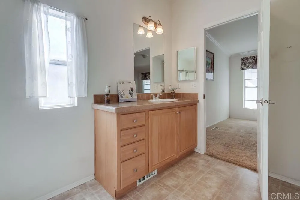 https://cdn.realtyfeed.com/cdn/127/306581410/1569931e73881ad98e338fd2583d8da3.webp