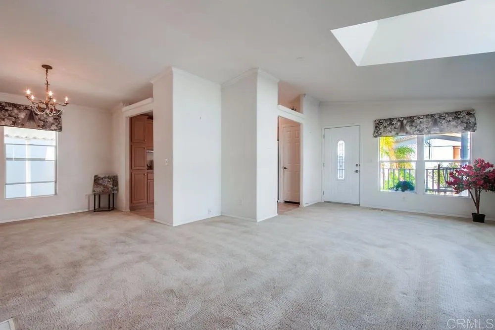 https://cdn.realtyfeed.com/cdn/127/306581410/353e49b9fb04c21be57afe5fd45d0780.webp