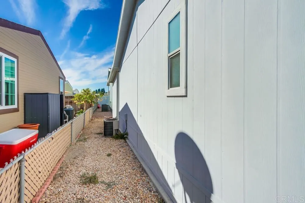 https://cdn.realtyfeed.com/cdn/127/306581410/a43538098ec92603e0b635307494074d.webp
