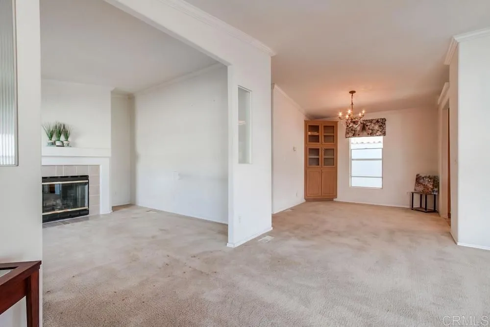 https://cdn.realtyfeed.com/cdn/127/306581410/d85e067165ed61cc1ae80771b0f485db.webp