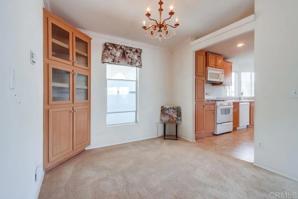 https://cdn.realtyfeed.com/cdn/127/306581410/e2610a3b7c59c101a8f0a8cc42723e24.webp