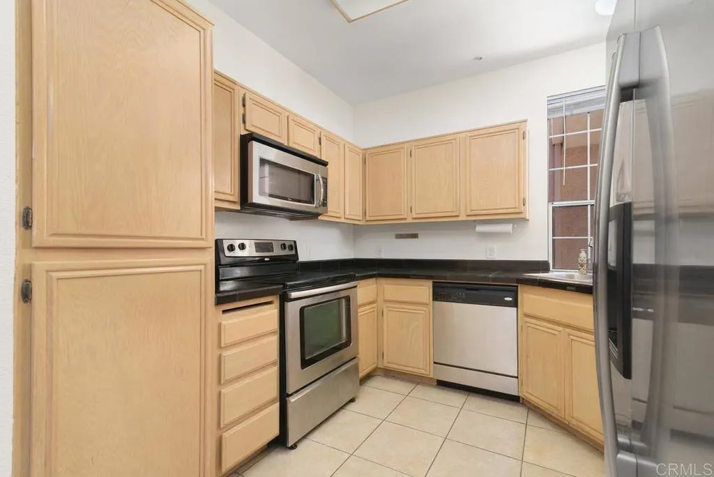 https://cdn.realtyfeed.com/cdn/127/306581437/3330beaa6b36baa6a14169799d70207d.webp