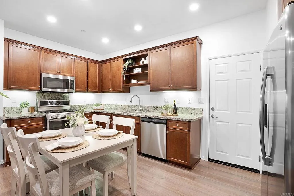 https://cdn.realtyfeed.com/cdn/127/306581466/586af51327d3da3eae13dc642a644542.webp
