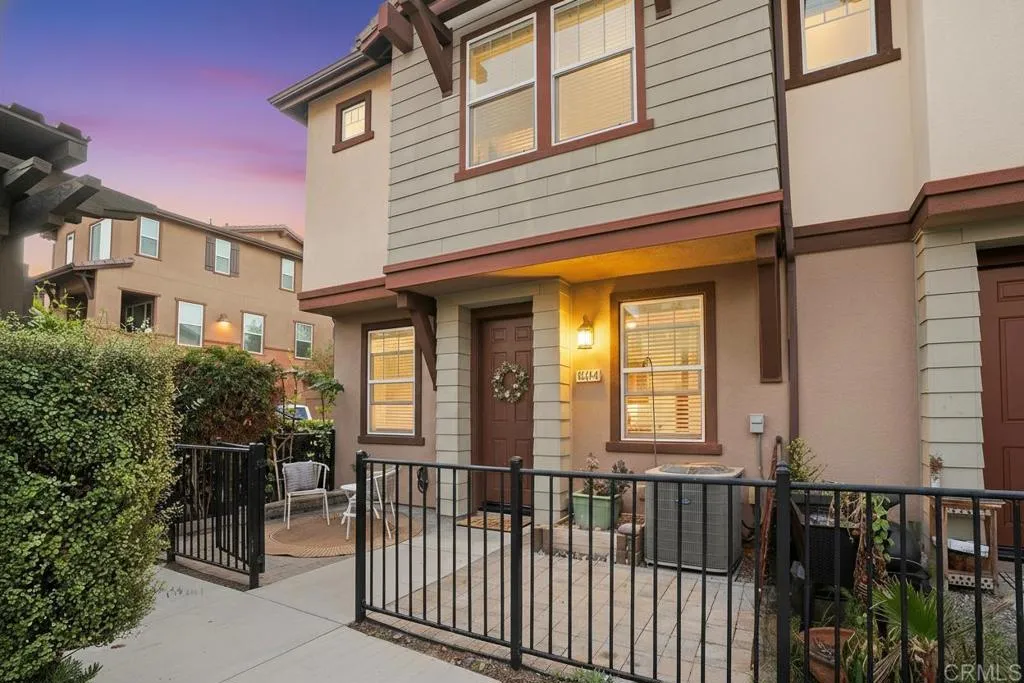 https://cdn.realtyfeed.com/cdn/127/306581466/8e8553330c9260b26410ff093f107729.webp