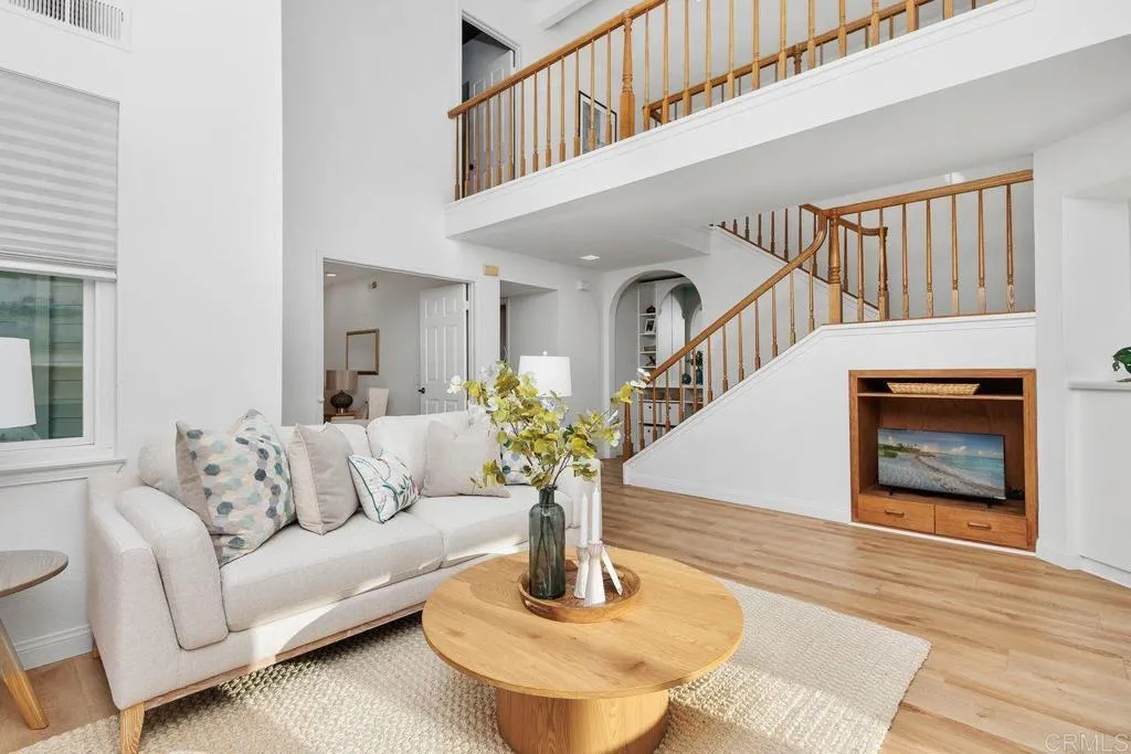 https://cdn.realtyfeed.com/cdn/127/306581485/68af8c4c4c777444e927d3cb6ce30055.webp