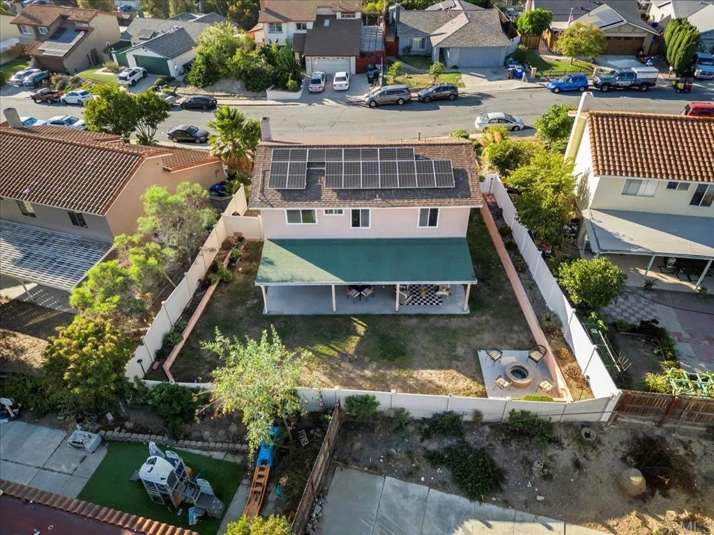 https://cdn.realtyfeed.com/cdn/127/306581490/582382643bf4488edf1bc0a0103aaa28.webp