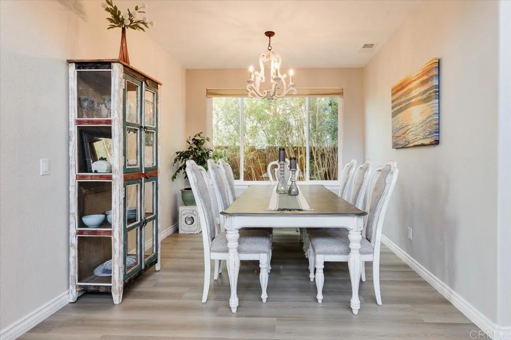 https://cdn.realtyfeed.com/cdn/127/306581495/089eb56213c5e693bfb1557f8ca9a333.webp