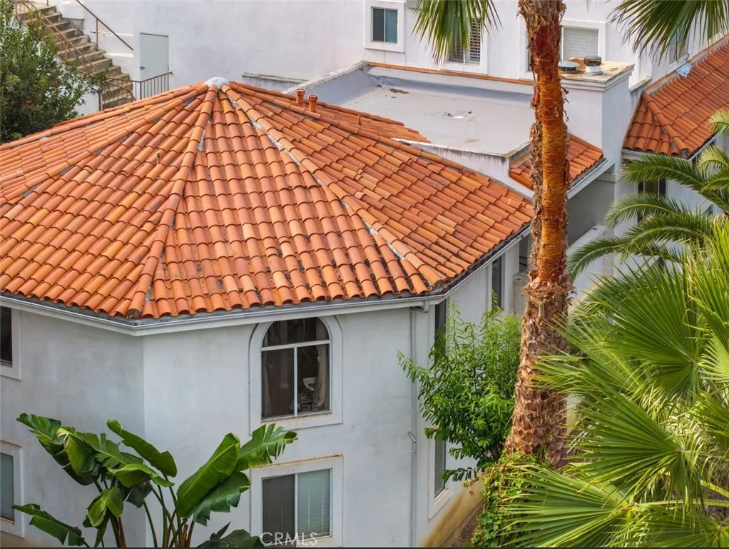 206 Avenida Montalvo Unit: 5