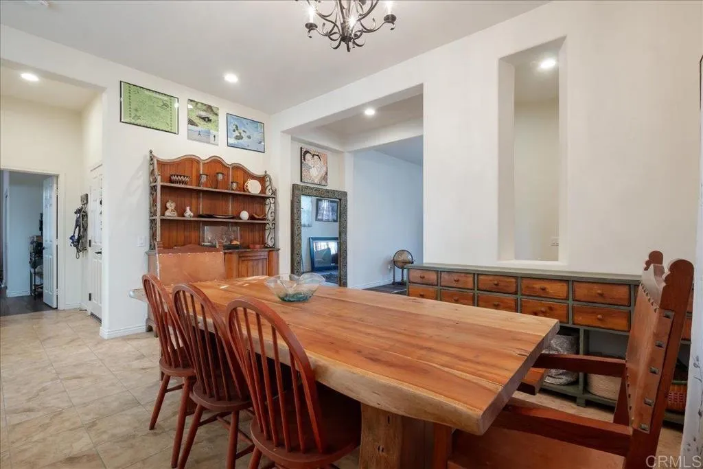 https://cdn.realtyfeed.com/cdn/127/306581709/15f6cae489c029c37e150d700e3cb3ed.webp