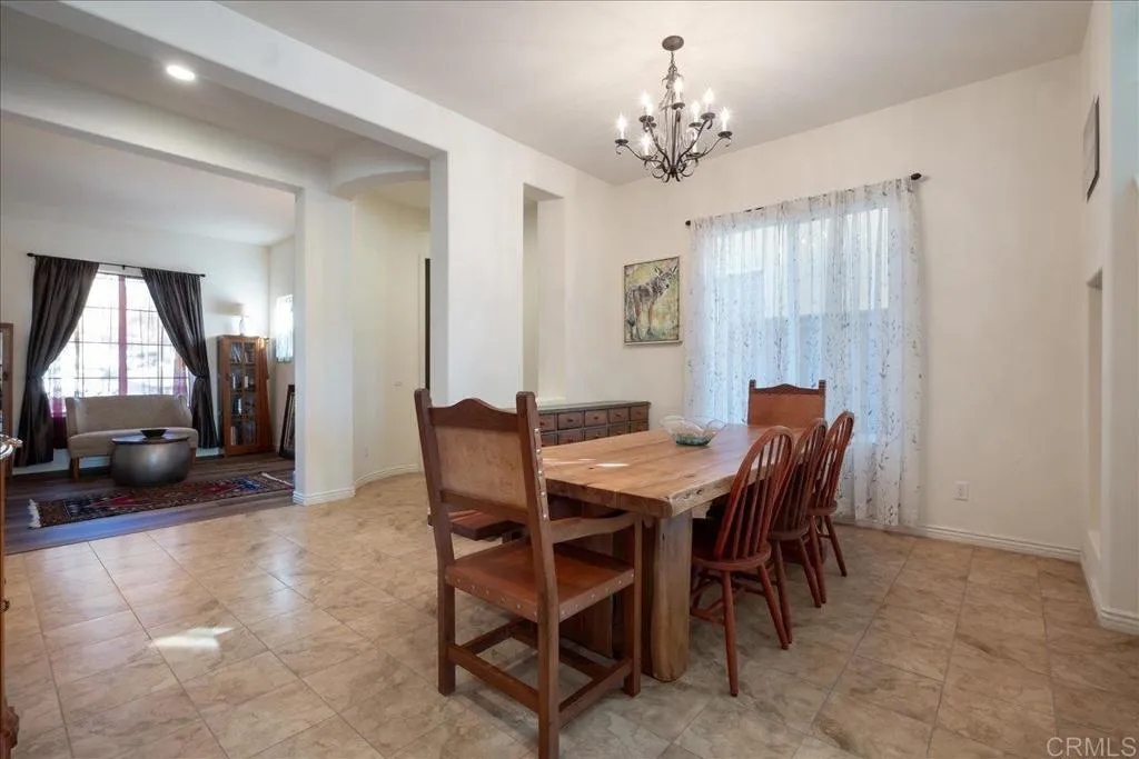 https://cdn.realtyfeed.com/cdn/127/306581709/261a28918505801de3411fb4662a4860.webp