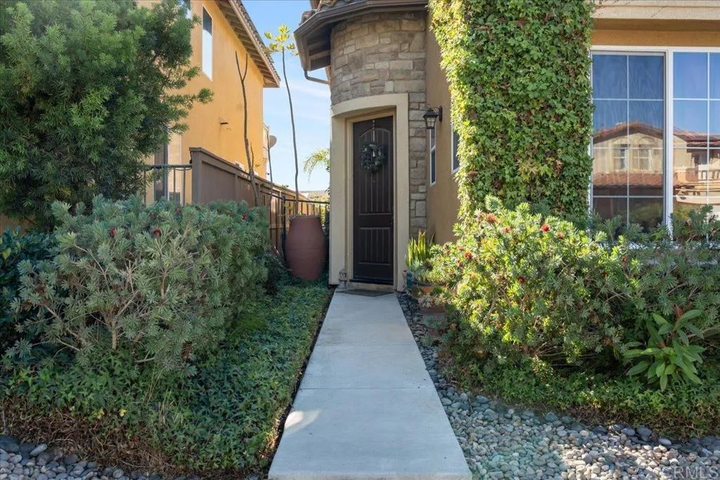 https://cdn.realtyfeed.com/cdn/127/306581709/27d8abf961ace5601cae59404f77443b.webp