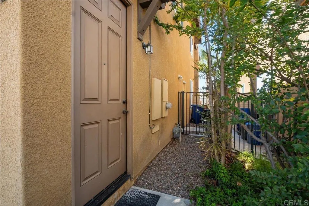 https://cdn.realtyfeed.com/cdn/127/306581709/56a0c61f347d55ffaa446b0932c784d8.webp