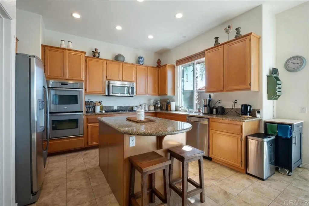 https://cdn.realtyfeed.com/cdn/127/306581709/9f0d785e123bc77f075742f41fc65483.webp