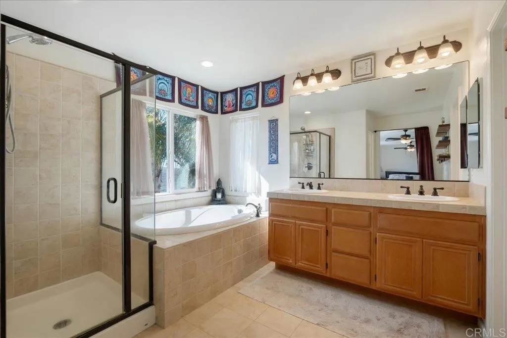 https://cdn.realtyfeed.com/cdn/127/306581709/c09e1898be1d55731cb5848895419ebb.webp
