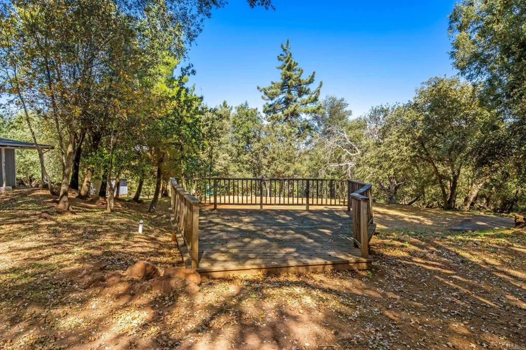 https://cdn.realtyfeed.com/cdn/127/306581752/87e79c4843c7a39369eac840c1f1de59.webp