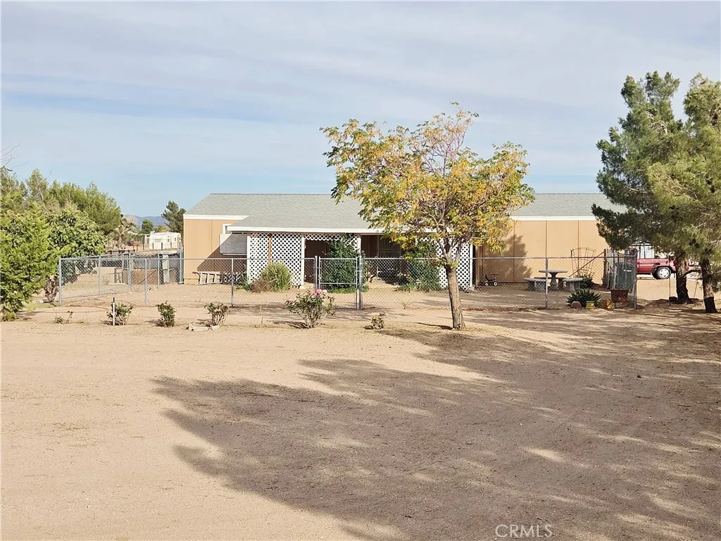 Oak Hills, CA 92344