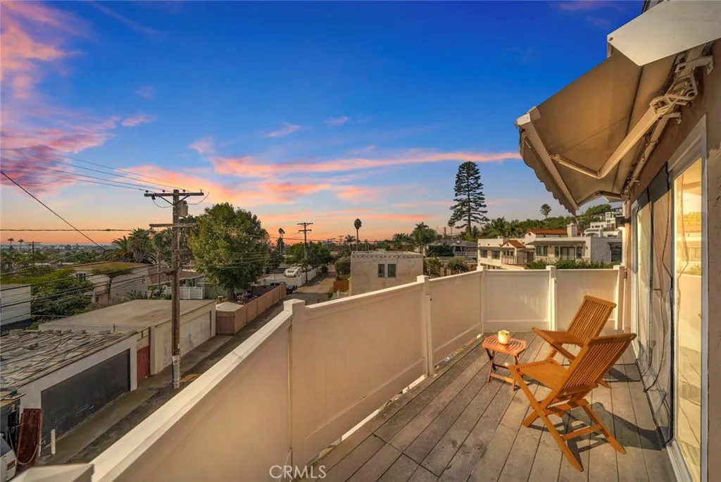 https://cdn.realtyfeed.com/cdn/127/306581763/7a15594de072a494d0b1f7b9964519a2.webp