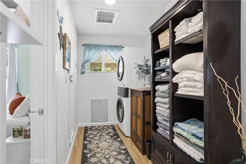 https://cdn.realtyfeed.com/cdn/127/306581774/4c11706c4d00ba873994a207dd8c55a7.webp