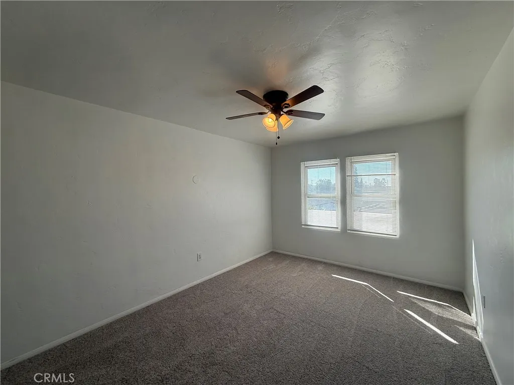 https://cdn.realtyfeed.com/cdn/127/306581800/6b15a8fcbd12c43dbe865ec36d79a65b.webp