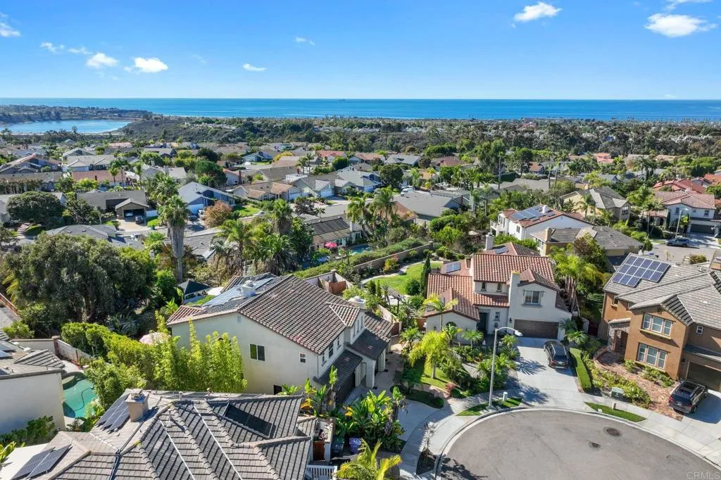 https://cdn.realtyfeed.com/cdn/127/306581932/9da9d3bc0912fa00b61072d97cc6bda8.webp