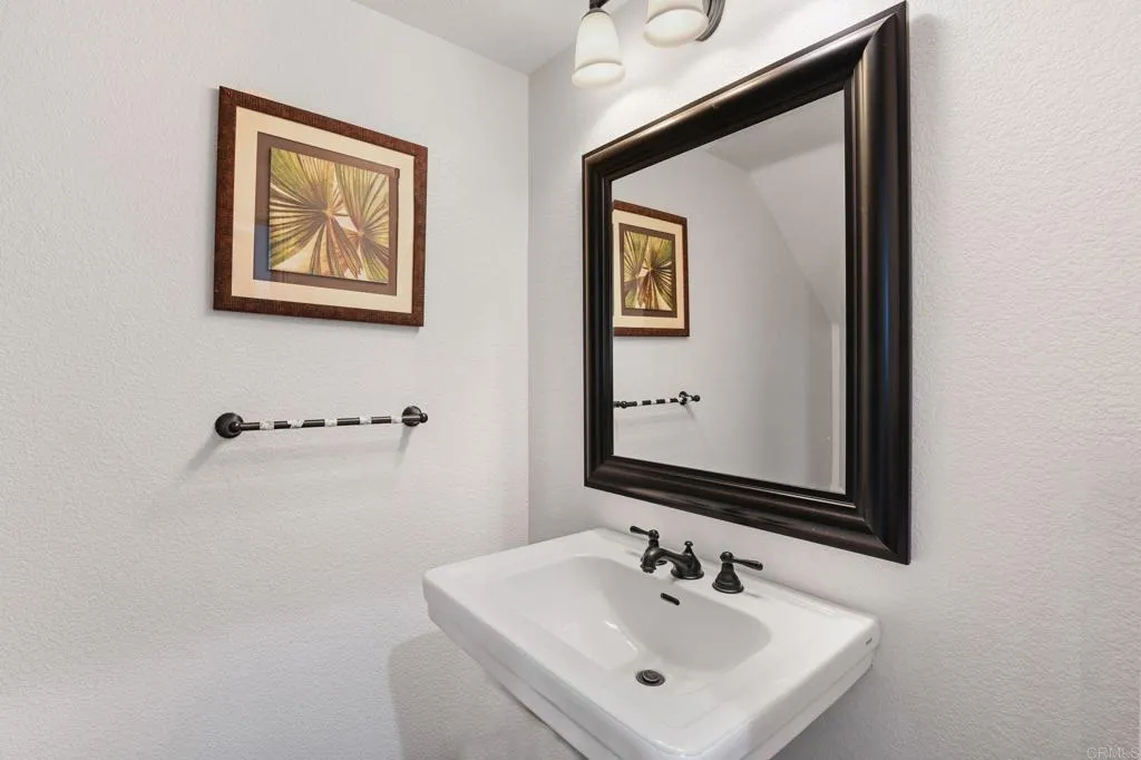 https://cdn.realtyfeed.com/cdn/127/306581932/be4600047a44646c4b211aa8493c9959.webp