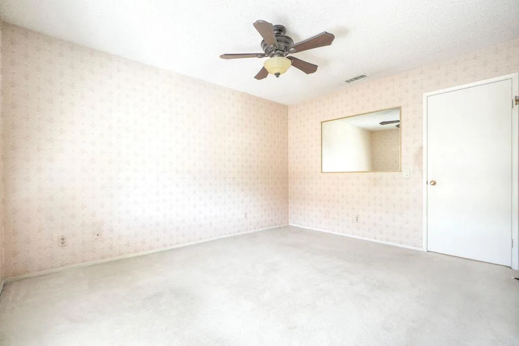 https://cdn.realtyfeed.com/cdn/127/306581995/a69217fc6b603c7097e0ba7336c80299.webp