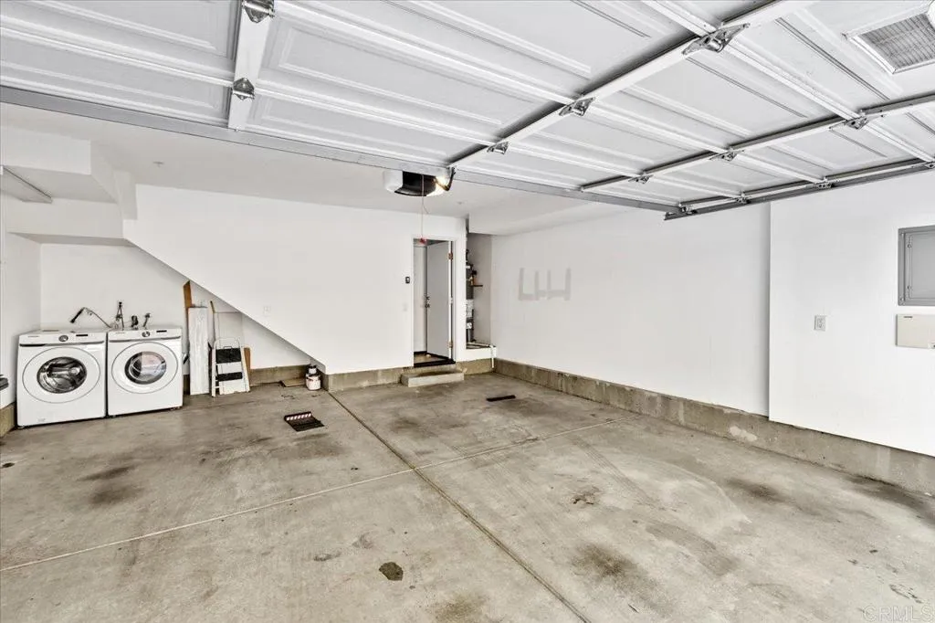 https://cdn.realtyfeed.com/cdn/127/306581996/b108afba8ca333ef00015c4da8dcc562.webp