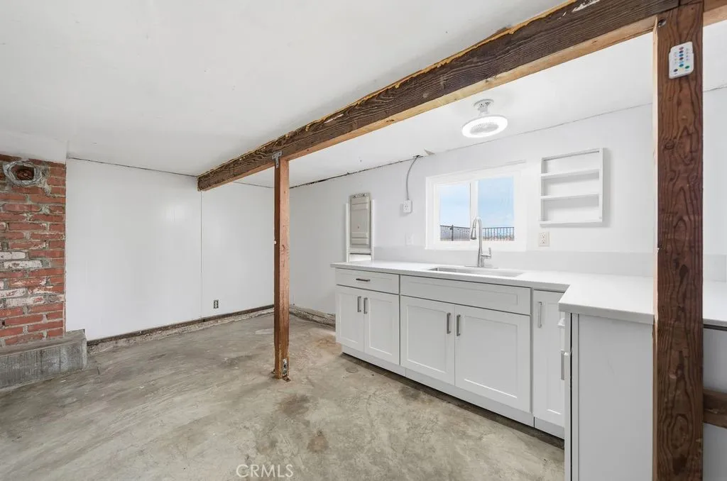 https://cdn.realtyfeed.com/cdn/127/306582059/9f5265869a020abf27516aef6b70bb44.webp