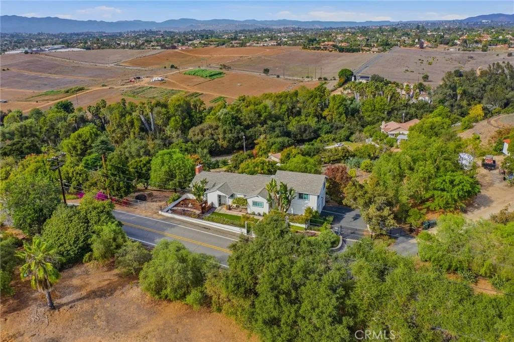 https://cdn.realtyfeed.com/cdn/127/306582059/cd2aef54d81d91872b9cee0c7cdf18e9.webp
