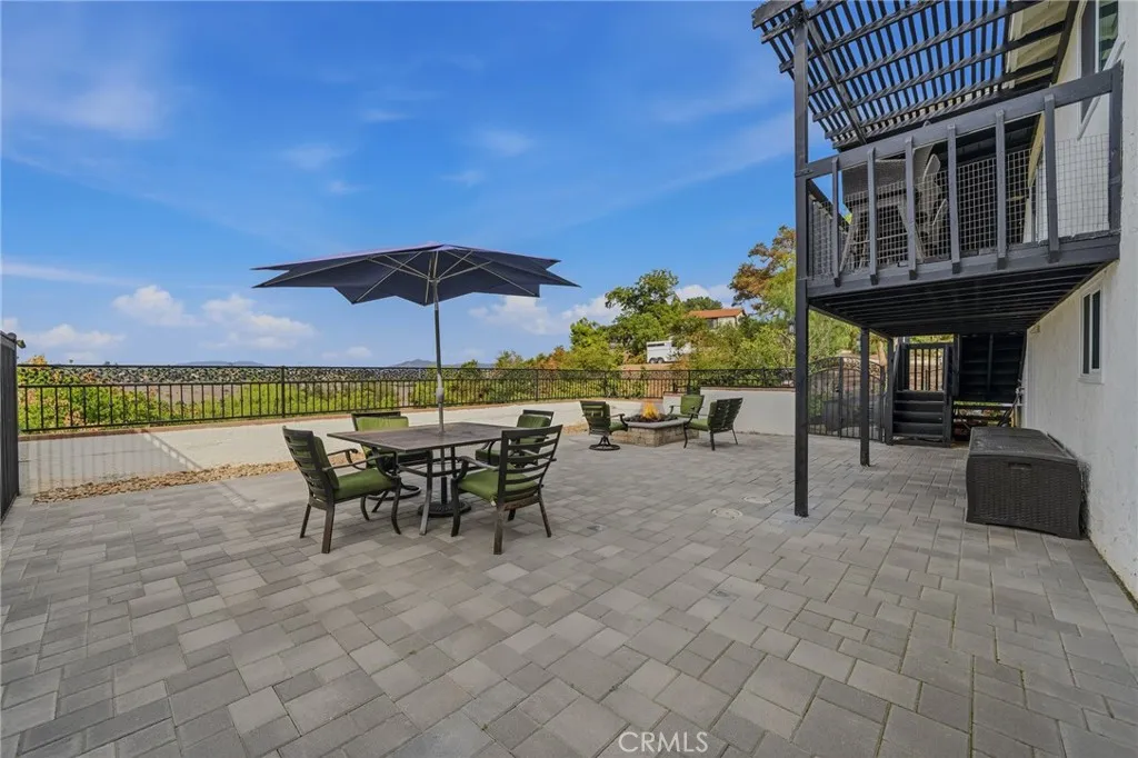 https://cdn.realtyfeed.com/cdn/127/306582059/ec159d7535af5ece5ac348d6e3ff7af2.webp