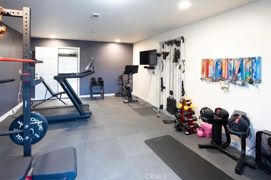 https://cdn.realtyfeed.com/cdn/127/306582161/0a1cc05f3169a188ef295a97e7039c80.webp