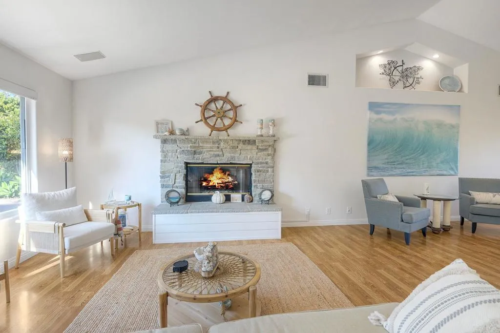 https://cdn.realtyfeed.com/cdn/127/306582254/9524859816509c0d4077fc4186332b53.webp