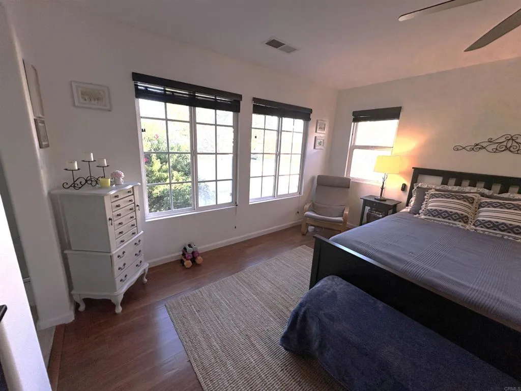 https://cdn.realtyfeed.com/cdn/127/306582258/daeaf8666fae51cc953a558656092478.webp