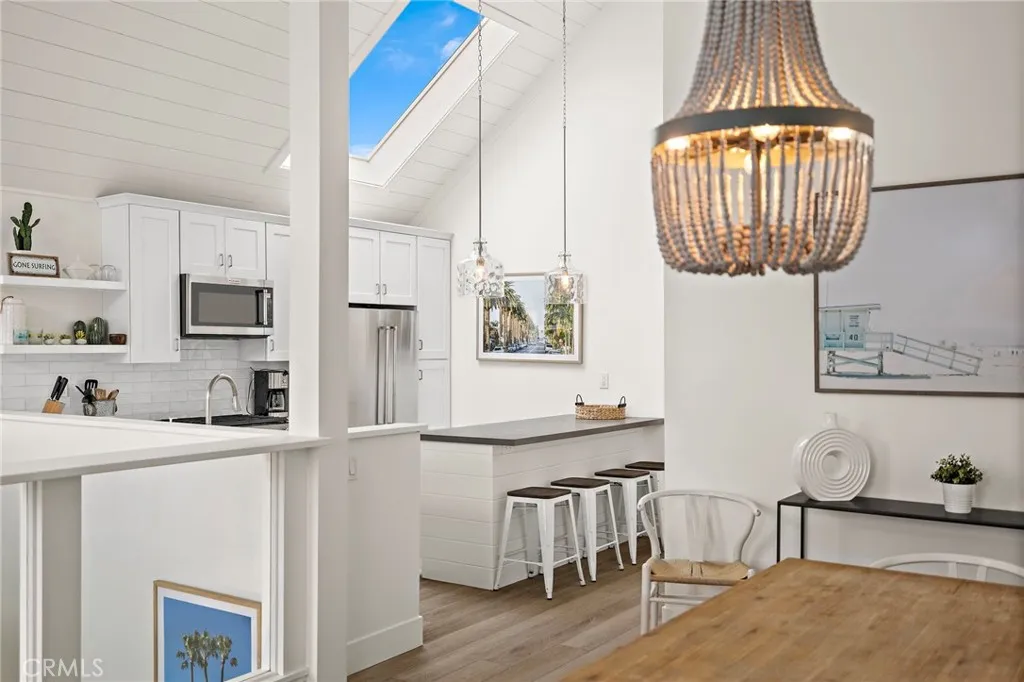 207 40th Street Unit 2